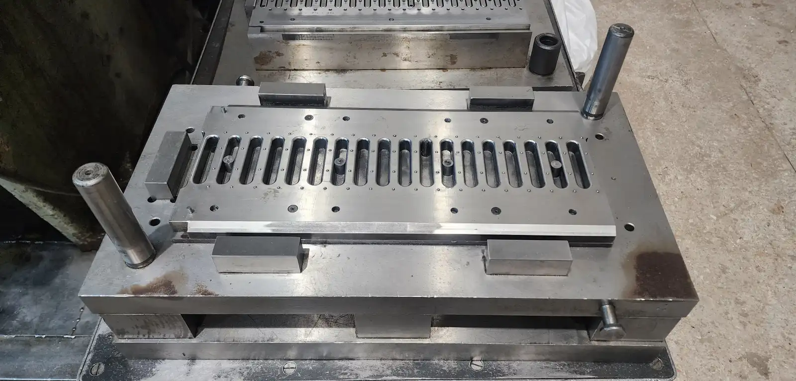 Штампи, ТОВ «Промсервіс» 3